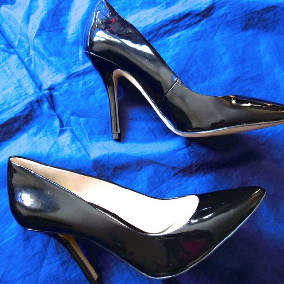 BLACK STILETTO HIGH HEELS-PATENT LEATHER-MINT CONDITION-ENZO ANGIOLINI-size 8-M - Picture 7 of 8